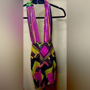 Beautiful fashion nova dress never worn amazing to go out